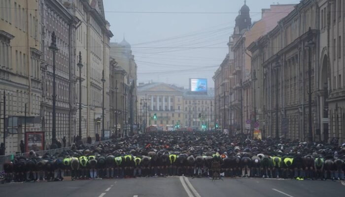 Ribuan Umat Muslim Russia Tumpah Ruah DI Moscow Cathedral Mosque