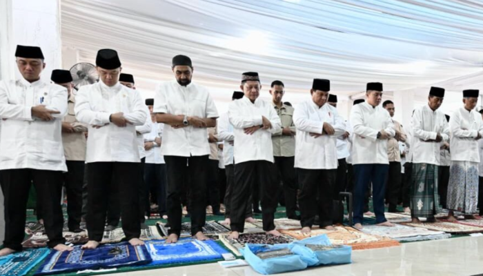 Presiden Prabowo Sholat Id di Aceh, Perkuat Solidaritas Warga Pascabencana