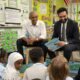 Obama dan Zohran Mamdani Kunjungi Pusat Anak di Bronx, Ajak Membaca Dan Bernyanyi