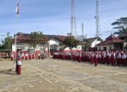 Briptu Prabowo Jadi Pembina Upacara Di SDN 009 Kaliorang, Tekankan Pentingnya Disiplin