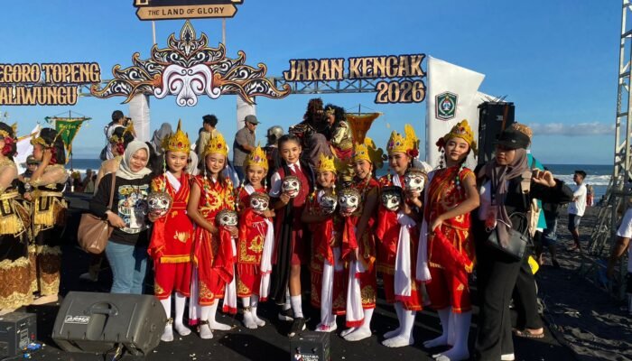 8 Anak Sanggar Tempursari Tampil Memukau di Festival Segoro Topeng Kaliwungu 2026, Bawa Semangat Pelestarian Budaya Lumajang