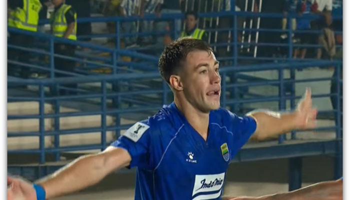 Persib Bandung Unggul 1-0 atas Cong-Viettel FC di Babak Pertama