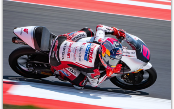 Veda Ega Pratama Finis P6 di Mandalika, Naik ke Peringkat 7 Moto3! Hakim Danish Tergeser